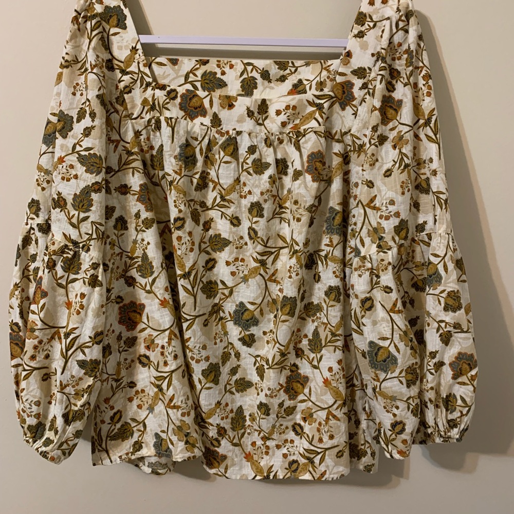 A.N.A ( a new approach ) crop style Top, size 2